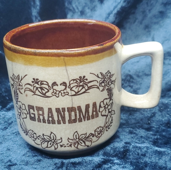Vintage Grandma/Las Vegas Coffee Tea Mug Brown Tan Stoneware Cup - Picture 1 of 7